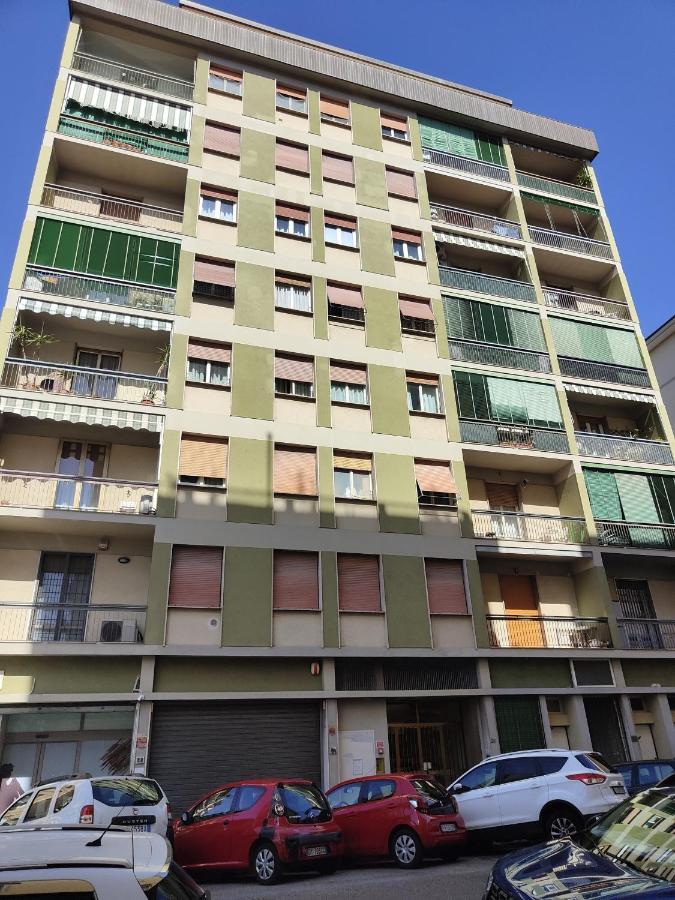 Lilly Apartment Florenţa Exterior foto